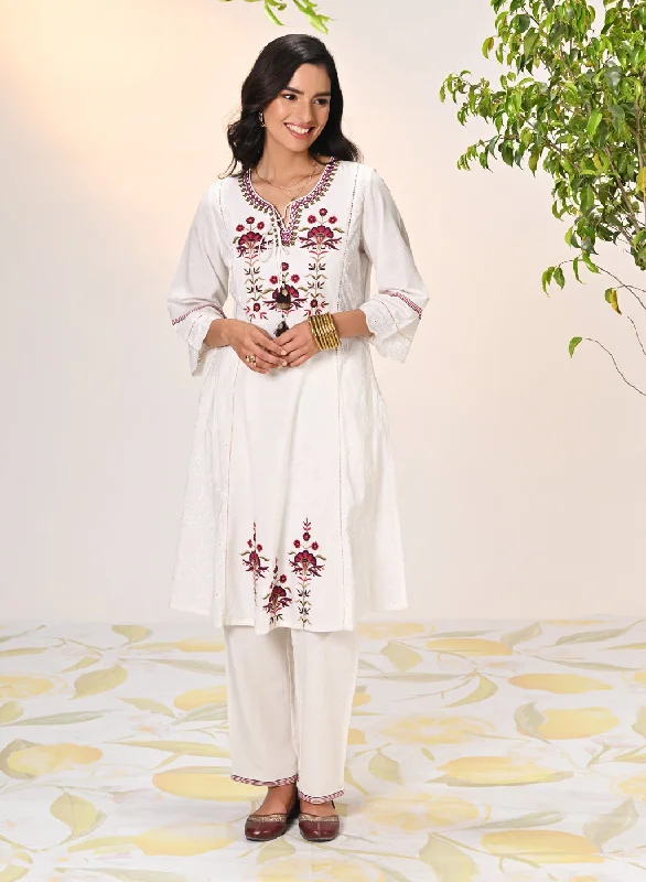 Harleen Ivory with Red Embroidered Cotton Linen Kurta Set for Women