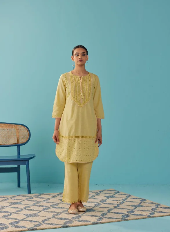 Solid Yellow Textured Kurta Set with Schiffli & Lace Work