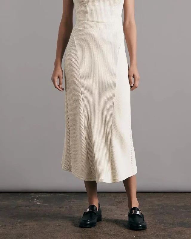 Echo Rib Skirt In Ivory