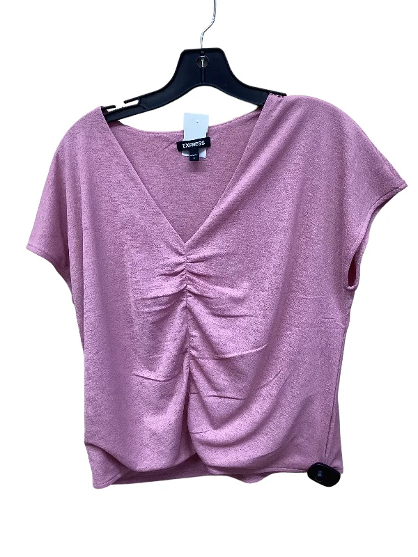 Top Short Sleeve By Express  Size: S