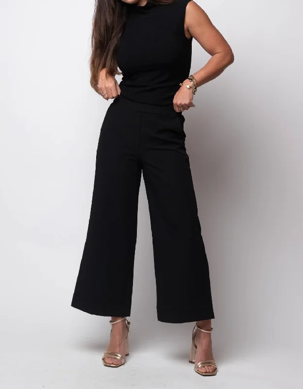 Carson Crop Pant In Black