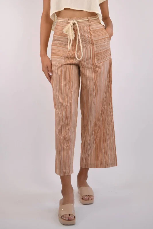 Tilda Woven Pants In Brique